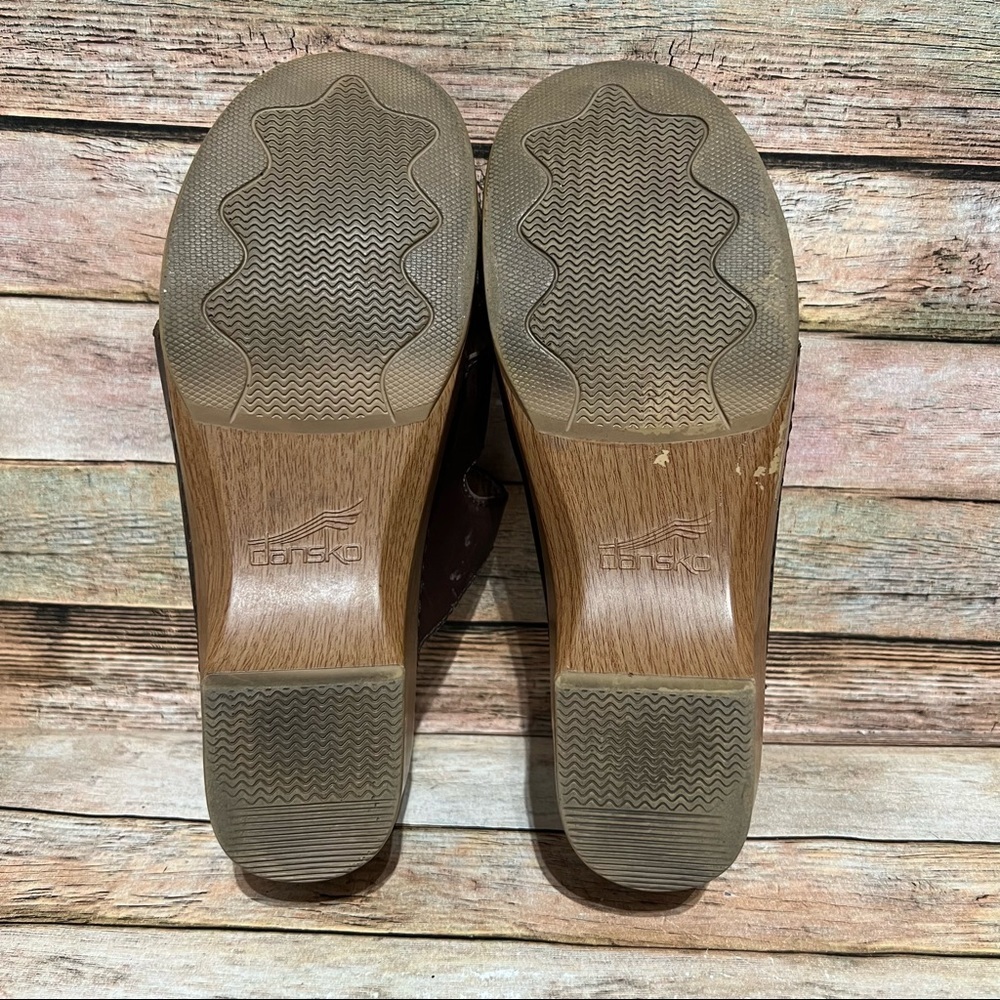 Dansko Brown Leather Sela Sandals - Picture 6 of 8
